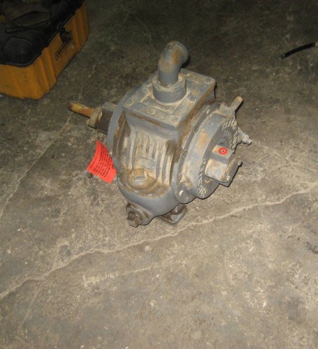 Beach Russ Rotary Vacuum Pump