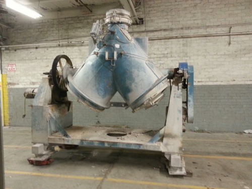 30 cu ft Patterson Kelly Twin Shell V-blender. stainless steel.