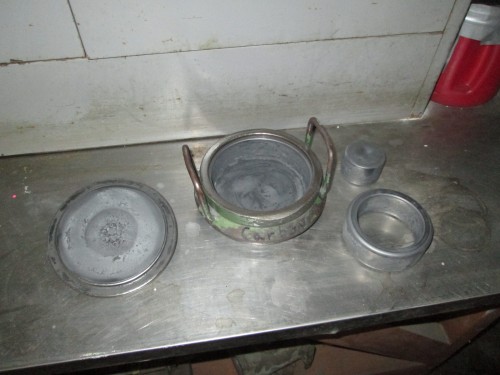  ring and grinding chamber.