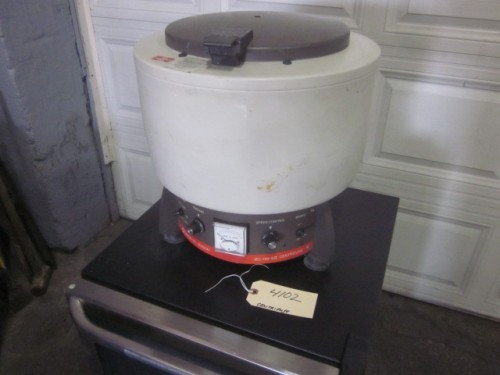 IEC Lab Centrifuge