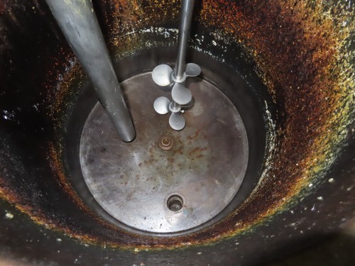 24 gallon Sta-Warm Jacketed Tank with Agitator