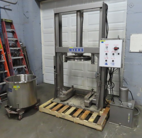 Myers Engineering Hydraulic Ram Discharge Press