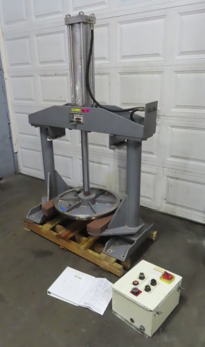 40 gallon Ross Hydraulic Ram Discharge Press