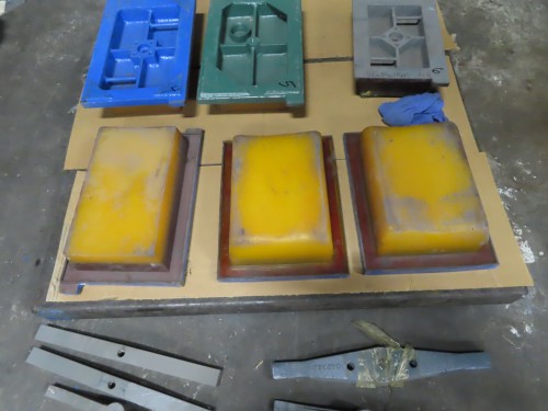 Urethane Pebble and Ball Mill Doors