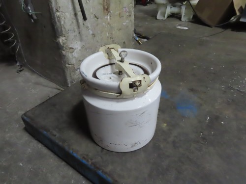 1.5 gallon ceramic milling jar for sale