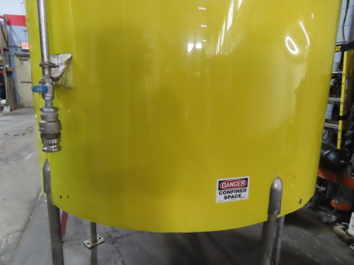 1000 gallon tank for sale