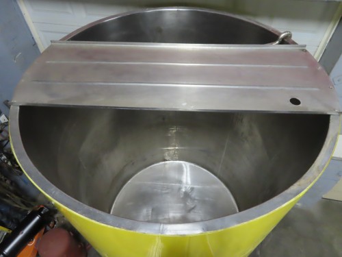 1000 gallon tank for sale