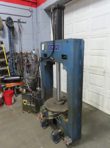 Bowers Discharge Tank Press