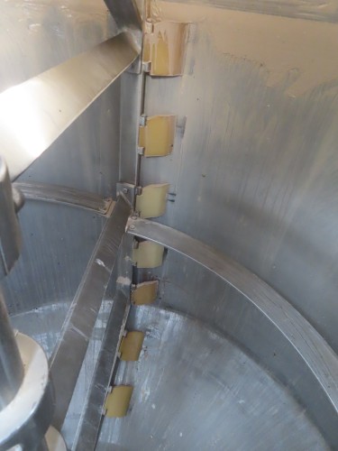 500 gallon stainless steel agitated jacketed tank with wipers