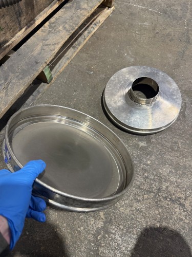 Volkman Powder Vacuum Loader with Vorti-siv screen