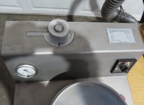 Minox Air Swept Sieve