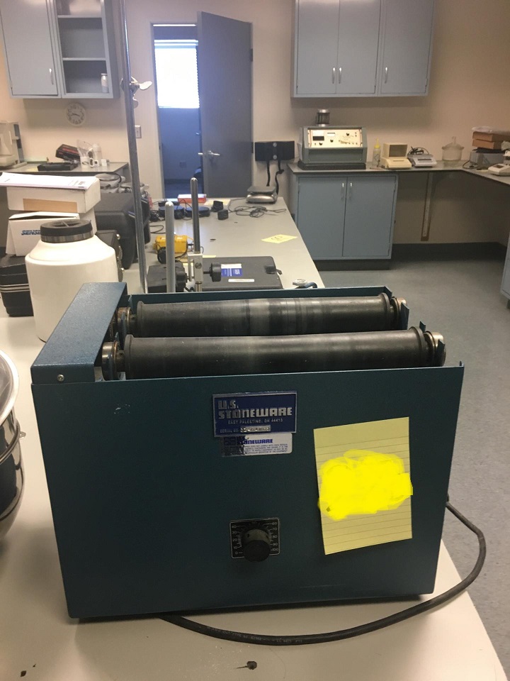 US Stoneware Jar Roller Mill