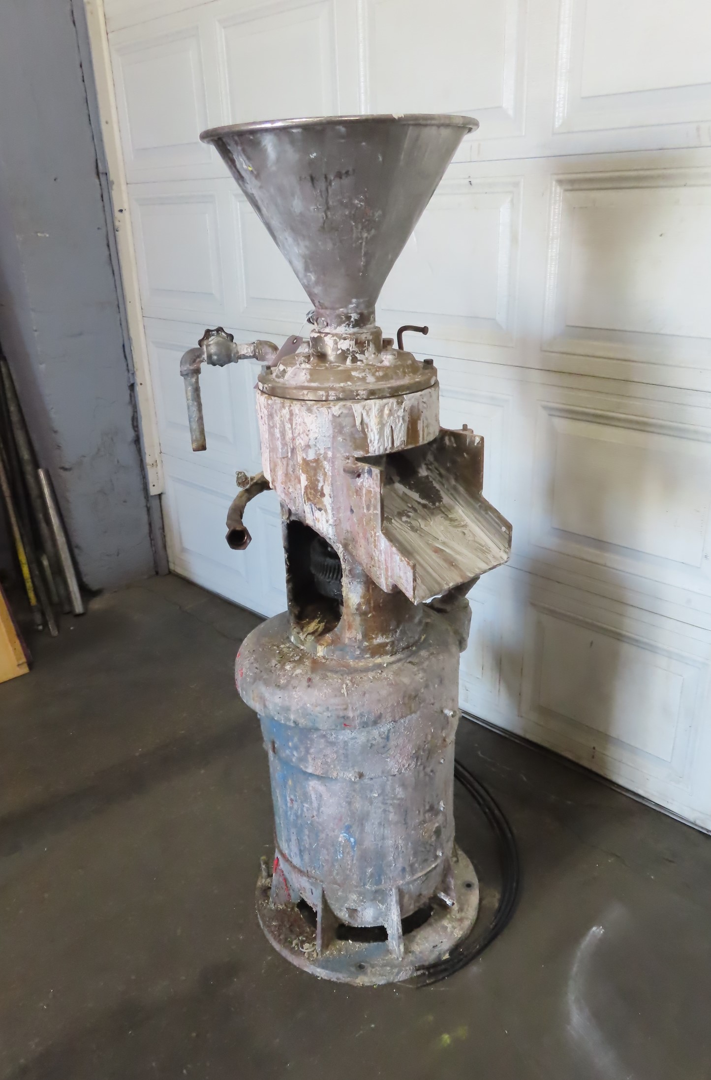 Morehouse Cowles Stone Mill, 20 HP, stainless steel