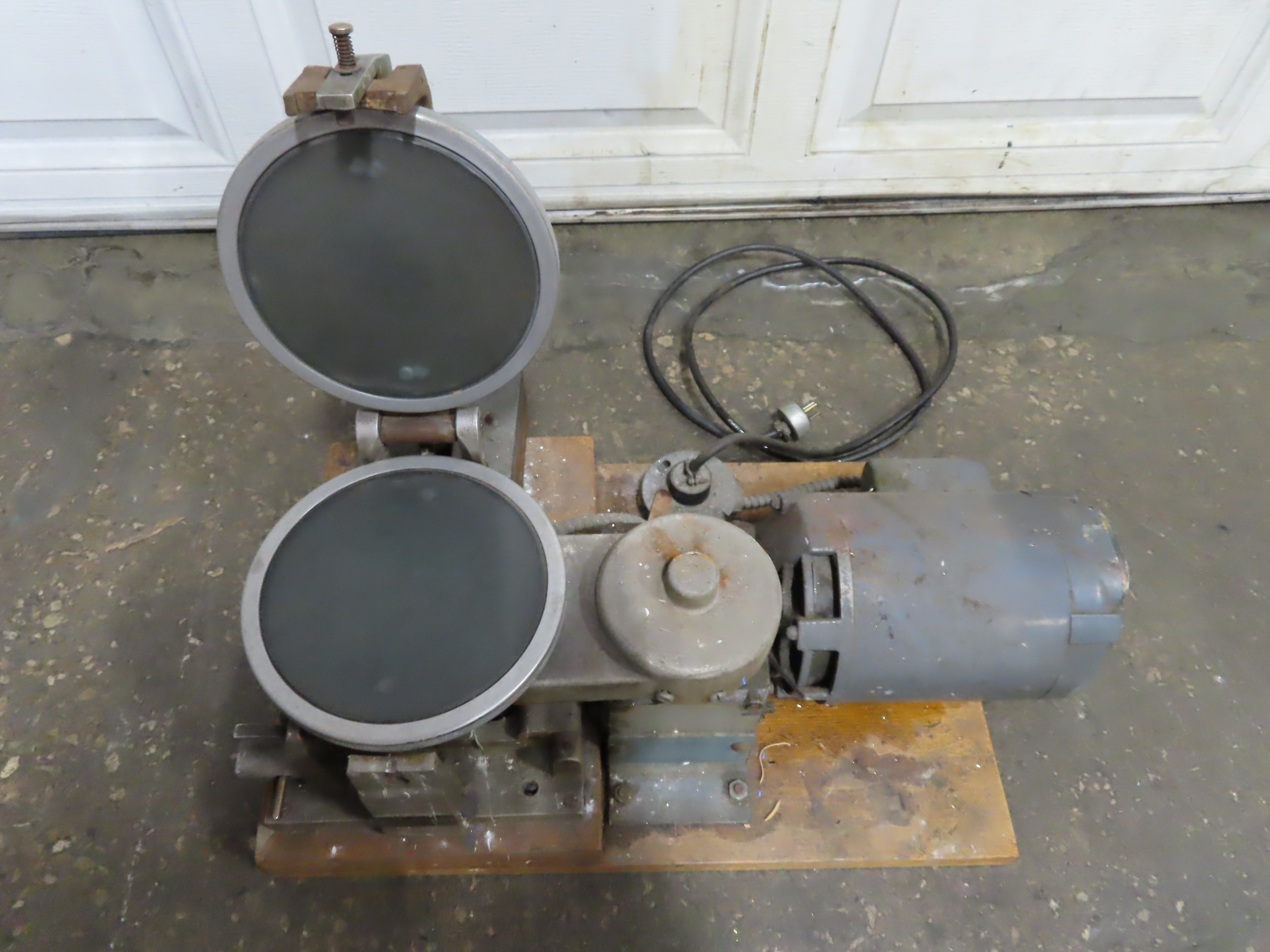 Hoover Color Automatic Muller