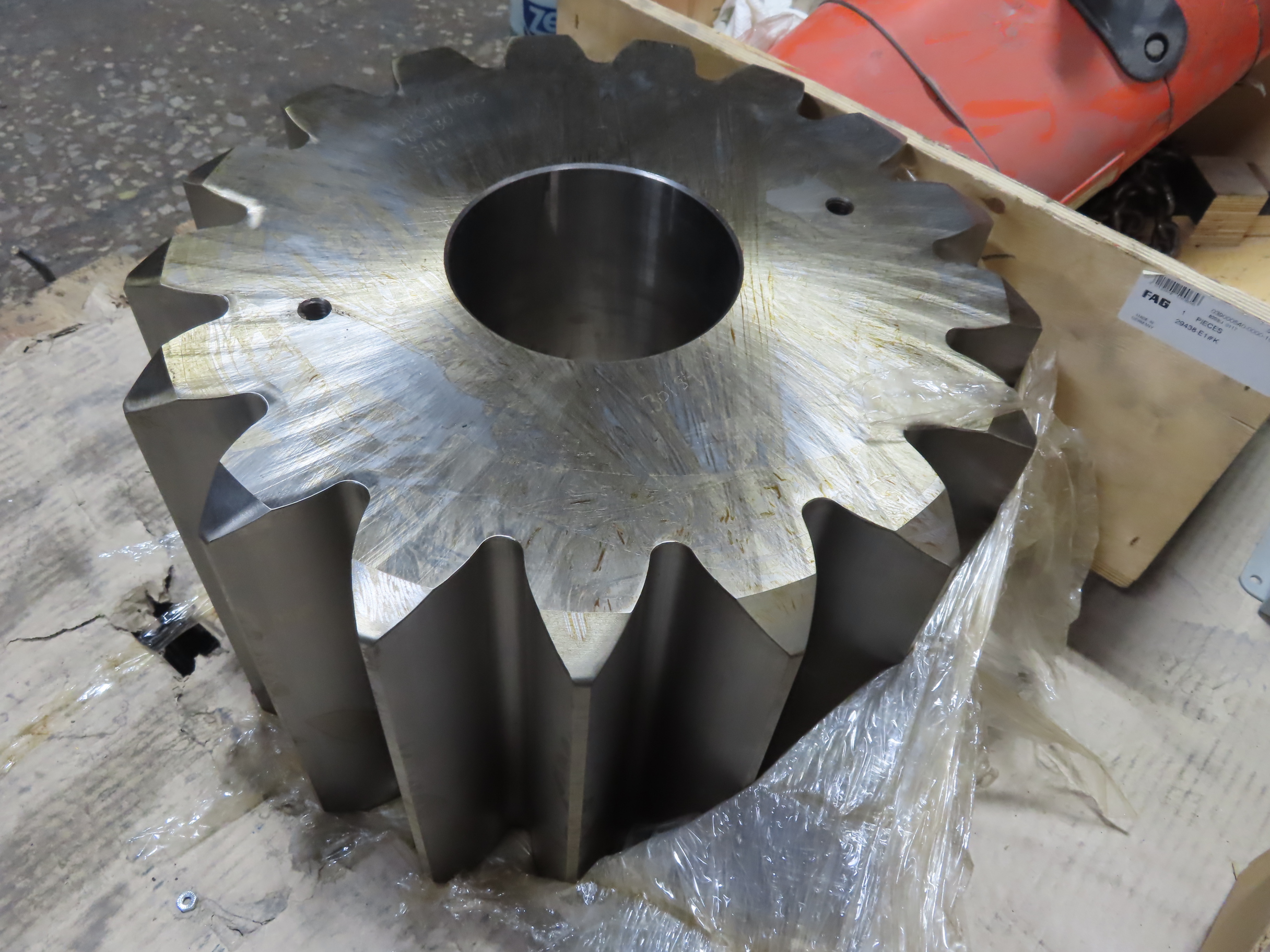 Brass 17 Tooth Pinion Gear – 2.0mm Bore, 7.6mm OD – 17T For 2mm Shafts